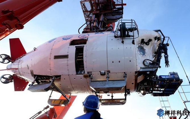 中***“蛟龍”號(hào)“大海撈針”：在6300米深海找回遺落儀器
